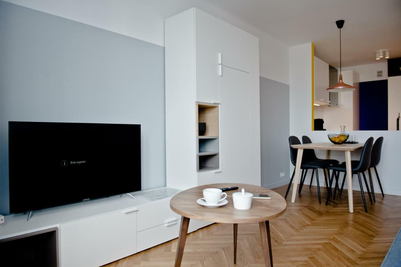 Apartamento Apartament Chlodna Near To City Center Varsovia Exterior foto